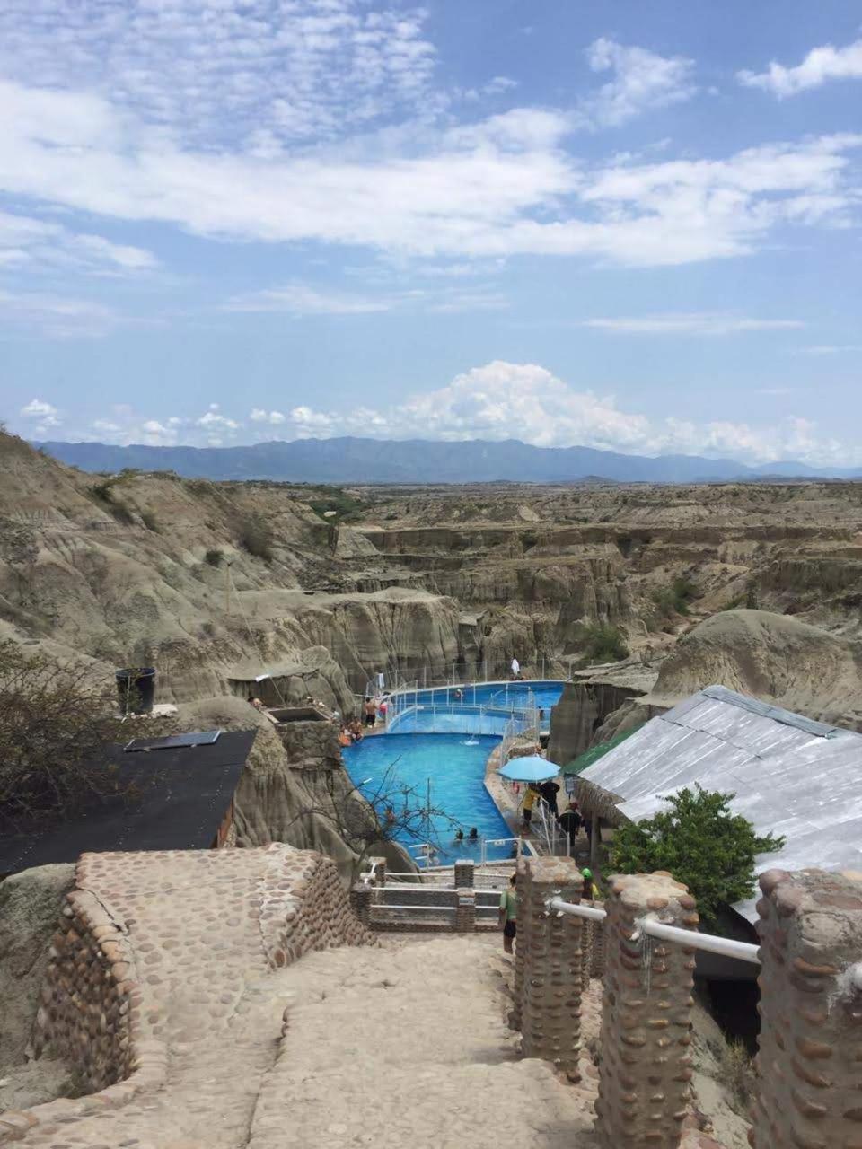 Estadero Los Hoyos Villavieja Zewnętrze zdjęcie